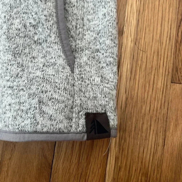 LL Bean Sweater Women's Misses Gray Fleece Rugged Knit Snap Casual Size XS - Picture 4 of 7